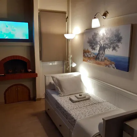 Cozy Near The Airport Apartmán