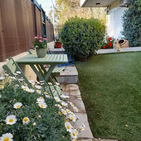 Cozy Near The Airport Artemida (Attica)